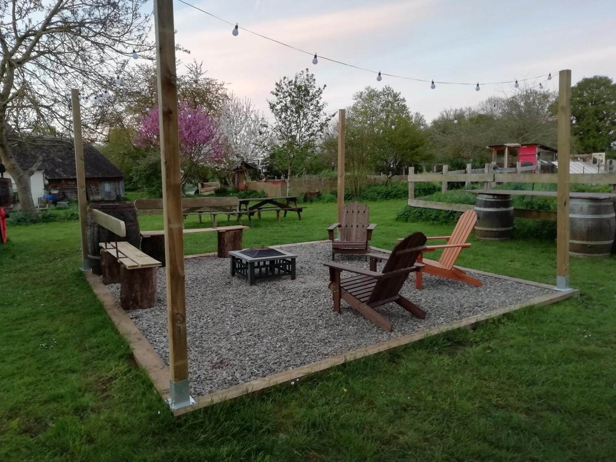 Mezieres-sur-Ponthouin La Valise A Cheval Bed & Breakfast エクステリア 写真